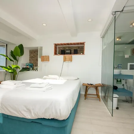 Stunning River View In Historic Alfama * Lizbona