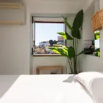 Stunning River View In Historic Alfama Appartement
