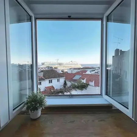 Stunning River View In Historic Alfama Lejlighed *